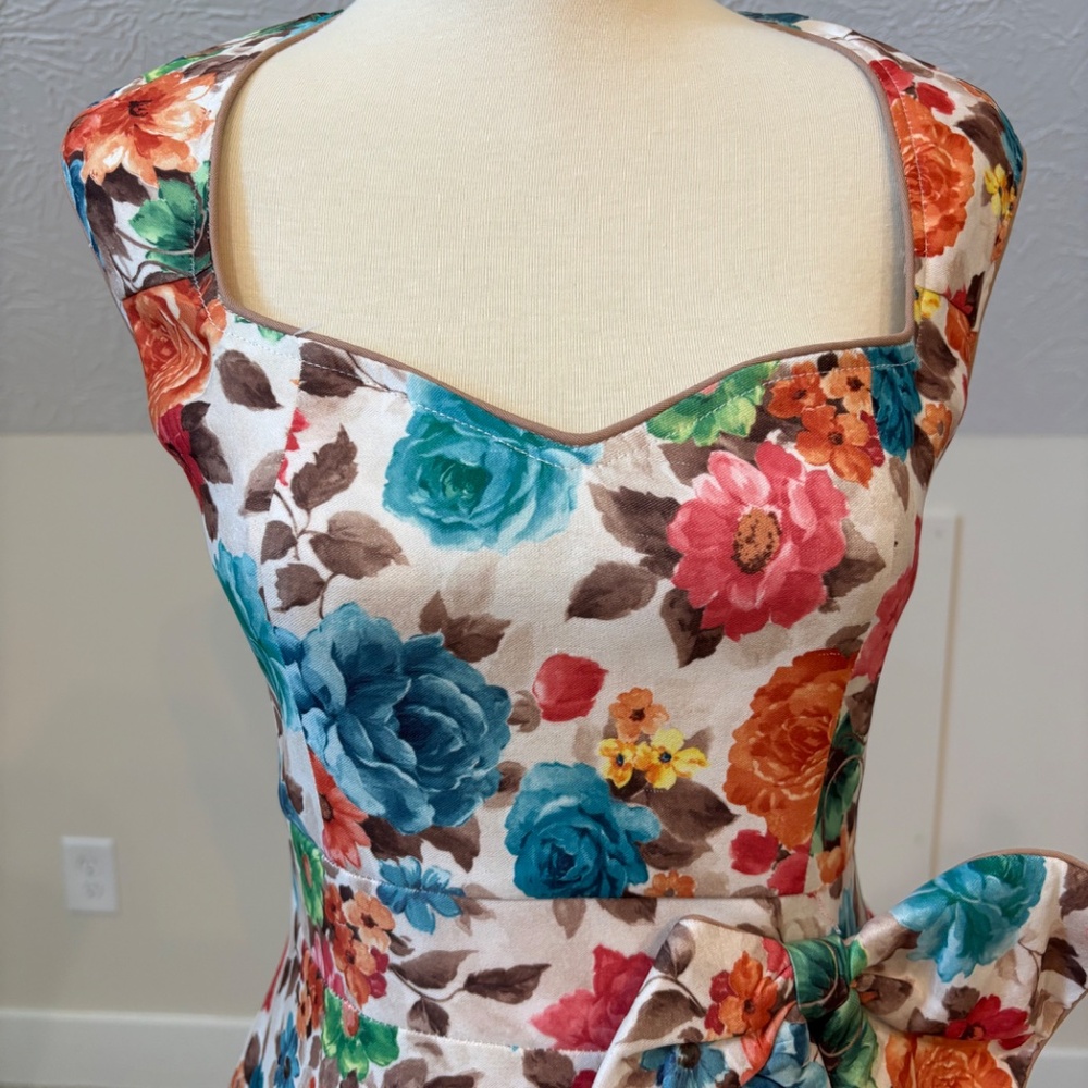 New With Tags! Lindy Bop Grace Dress XS - Picture 10 of 11